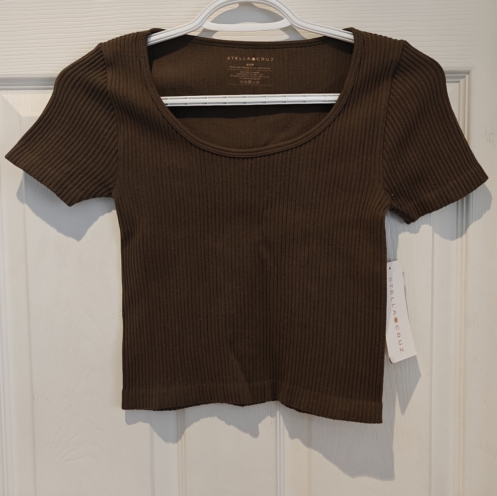 STELLA CRUZ Ribbed Crop Top Army Green